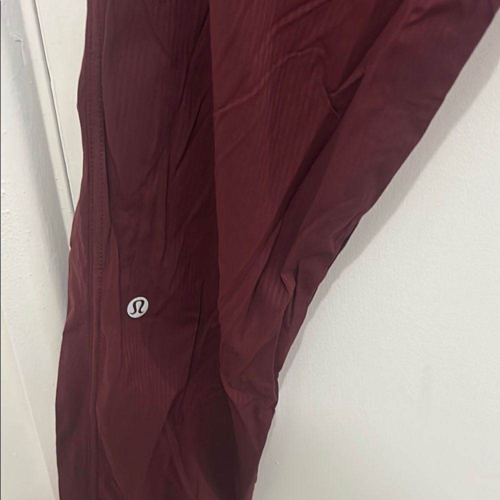 Lululemon Jogger Pants - Picture 3 of 4